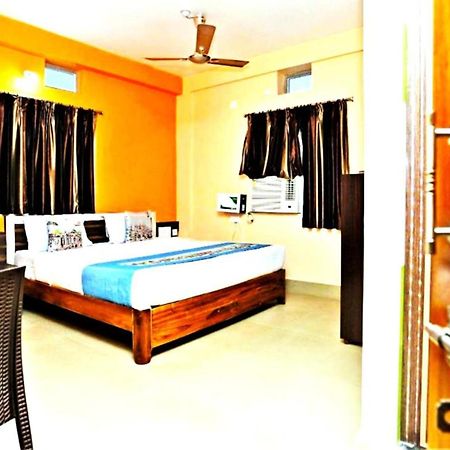 Hotel Krishna Residency Puri Near Sea Beach Best Choice Of Travellers By Morservices Eksteriør billede