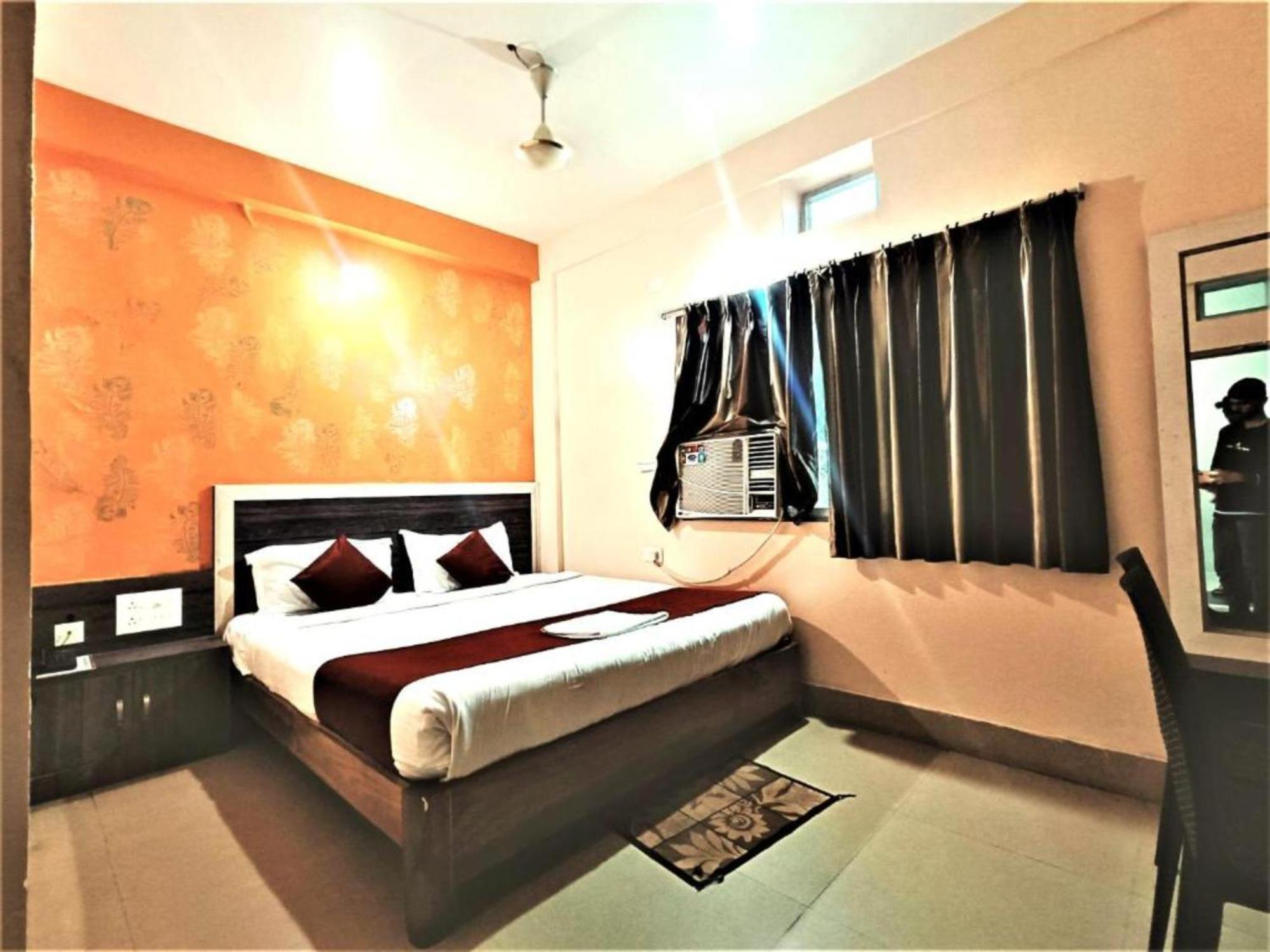Hotel Krishna Residency Puri Near Sea Beach Best Choice Of Travellers By Morservices Eksteriør billede
