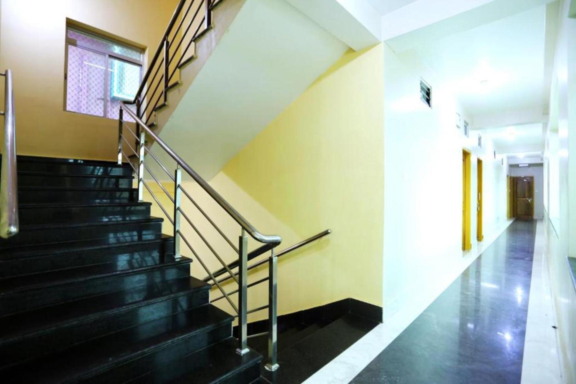 Hotel Krishna Residency Puri Near Sea Beach Best Choice Of Travellers By Morservices Eksteriør billede
